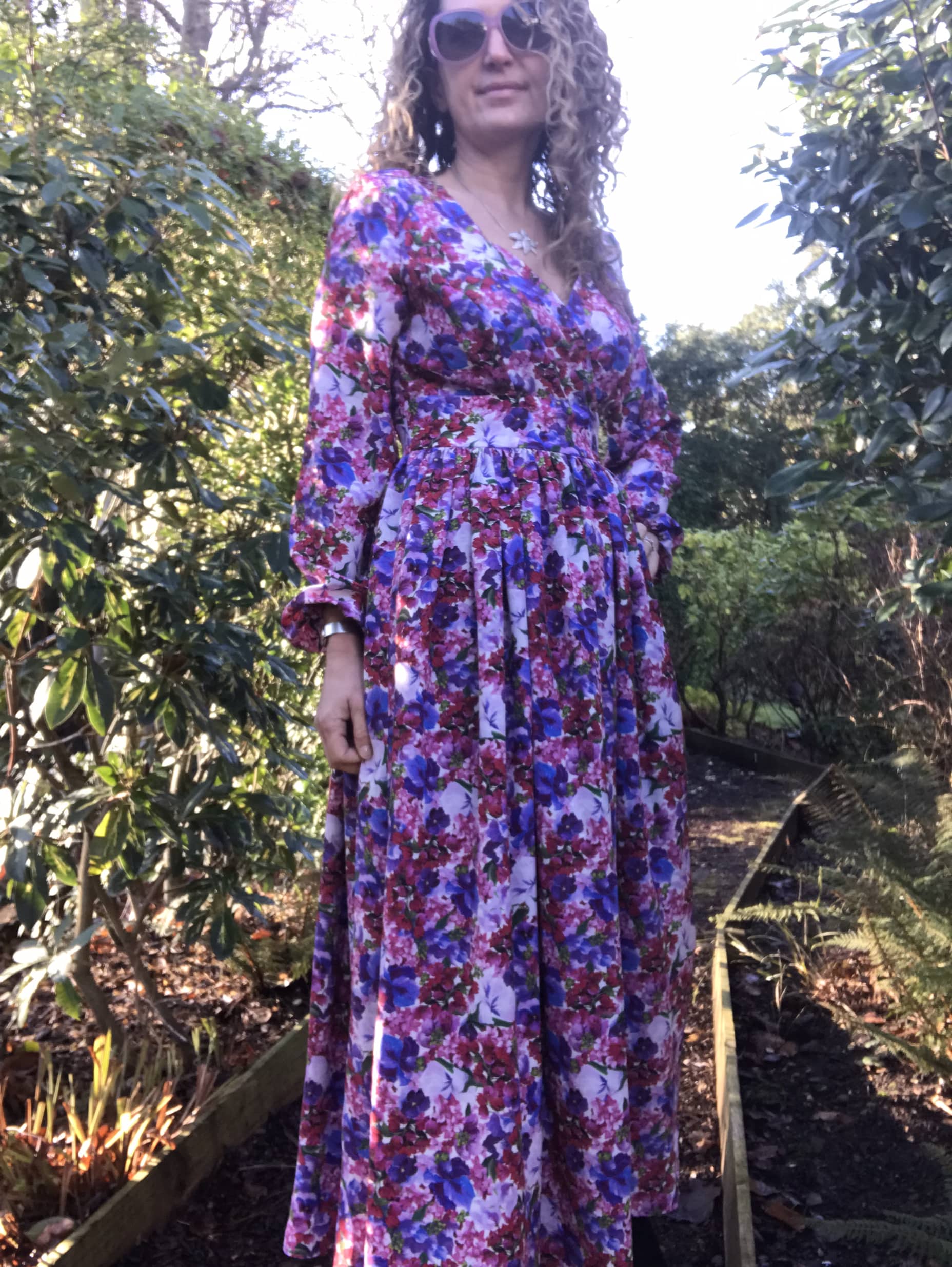 Sewing the Magnolia dress: more silk and more flowers in my wardrobe ...